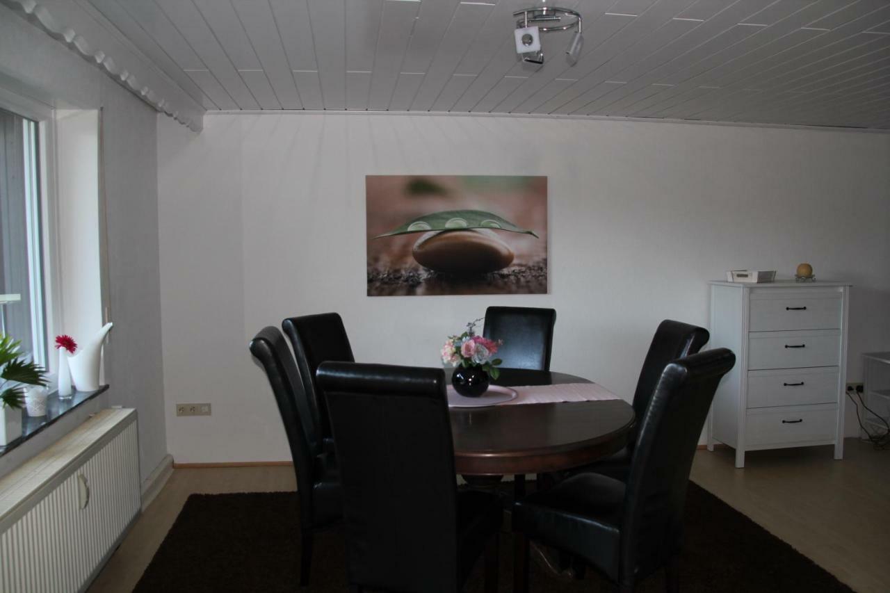 Ferienwohnung Abersfelder Mit Balkon Wildflecken Exterior photo